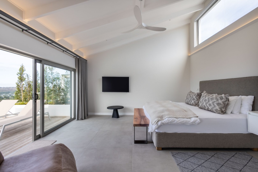 6 Bedroom Property for Sale in Cutty Sark Western Cape